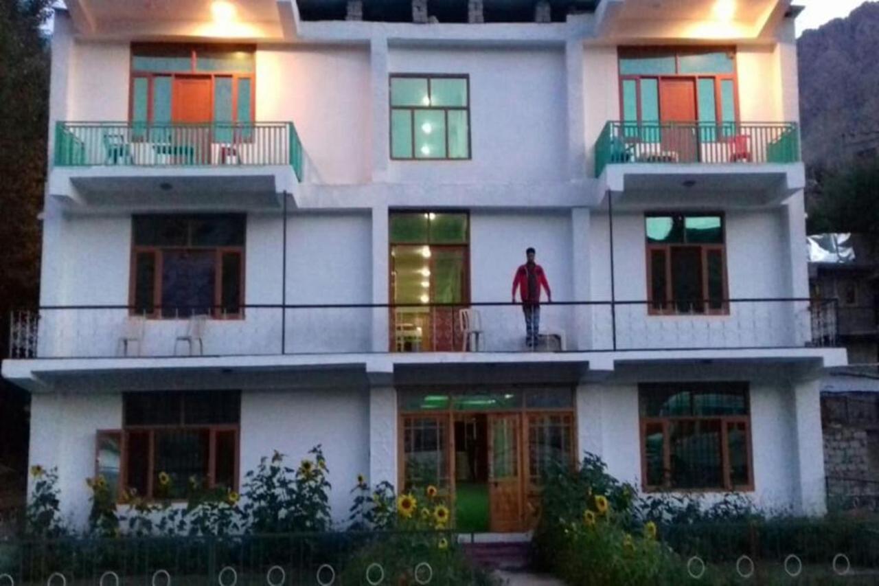 Hotel Suru View Kargil Buitenkant foto